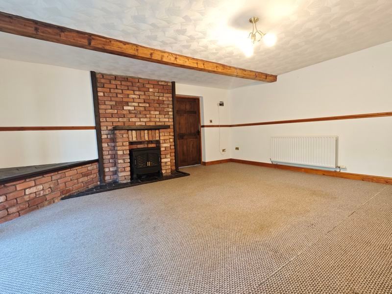 Property photo 3 of 20 Photo 4