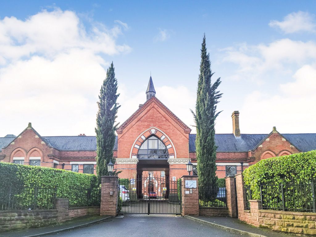 Property photo 2 of 15