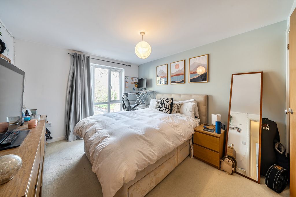 Property photo 3 of 18 1433443-10-69c51d...