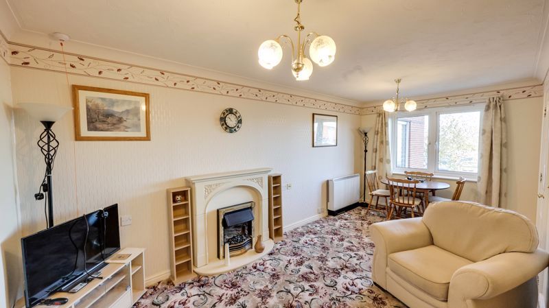 Property photo 2 of 15 Photo 4