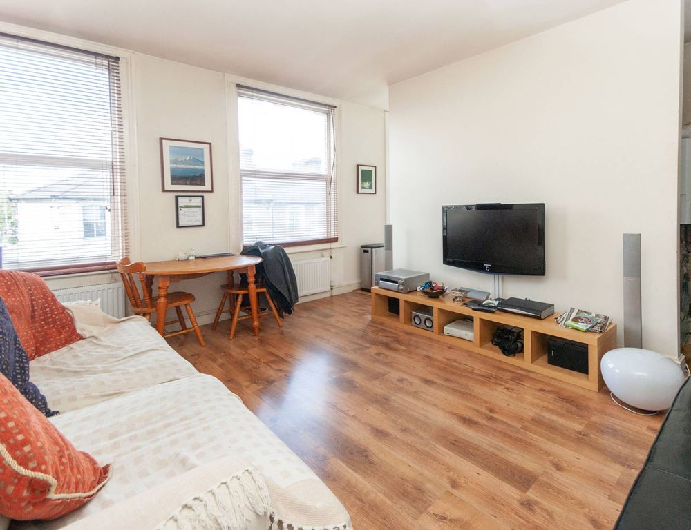 Property photo 2 of 5