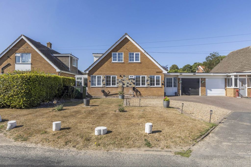 Property photo 1 of 25