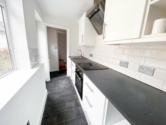 Property photo 3 of 8 85_3.Jpeg