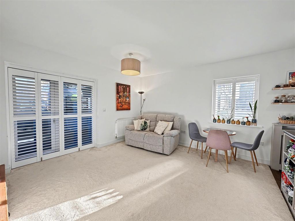 Property photo 3 of 15 Img_2987.Jpg