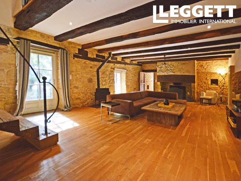 Property photo 2 of 10