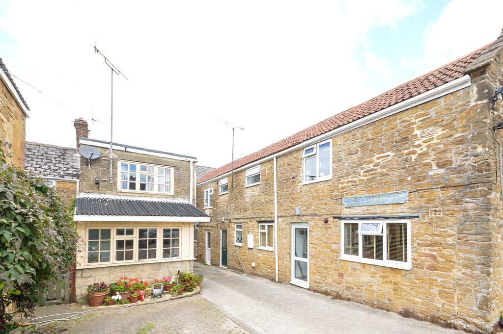 Property photo 1 of 5