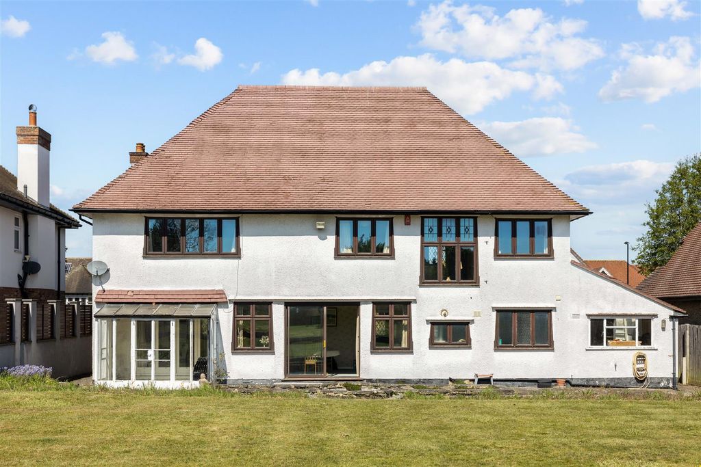Additional image 14 of 6 bed detached house for saleGrimwade Avenue, Croydon CR0