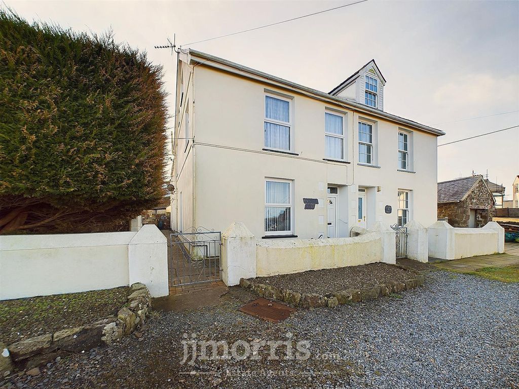 Property photo 1 of 20 Cam02122G0-Pr0220-Still041.Jpg