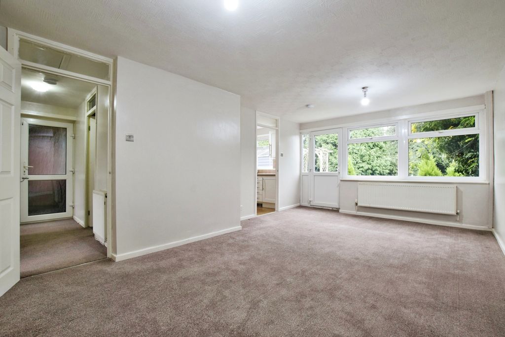 Property photo 2 of 17 Photography