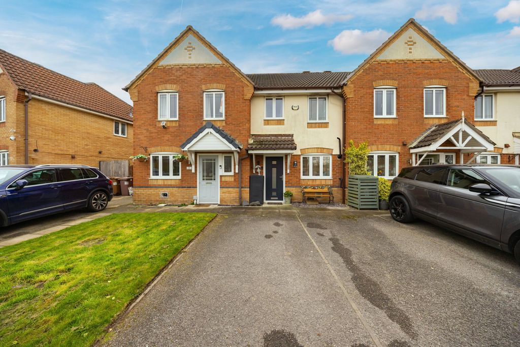 Property photo 1 of 18