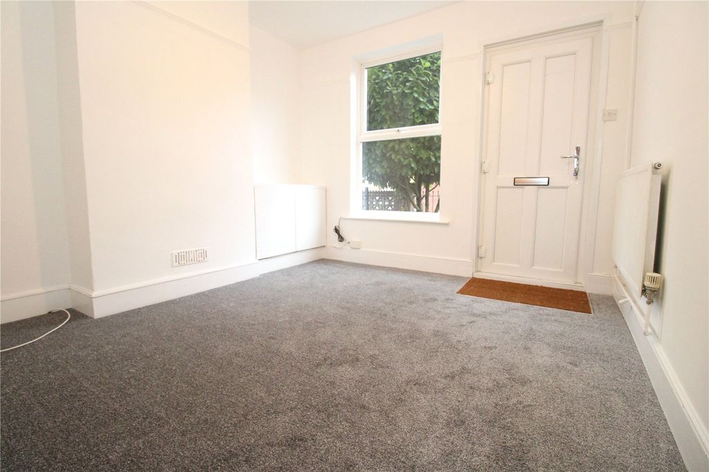 Property photo 2 of 11 Picture No. 04