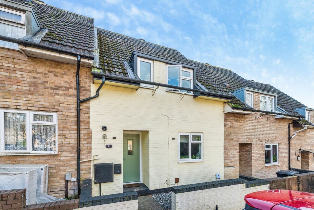 Property photo 1 of 20 Front View