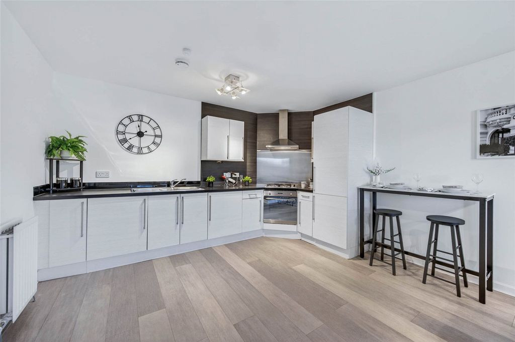 Property photo 3 of 22 Broadshade Drive