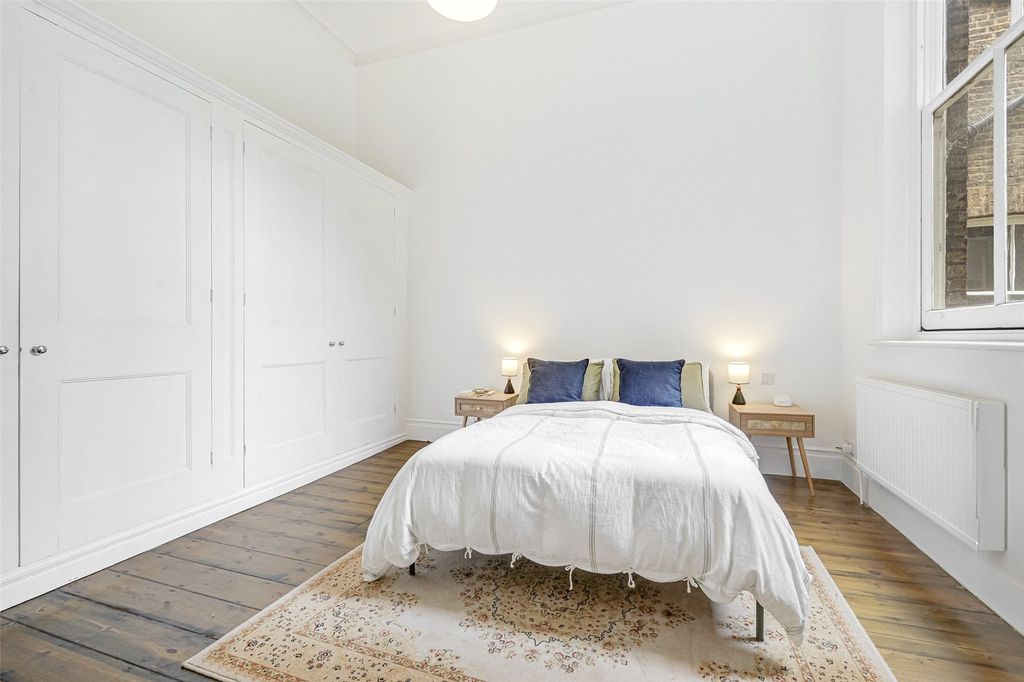 Property photo 3 of 20 Picture No. 38