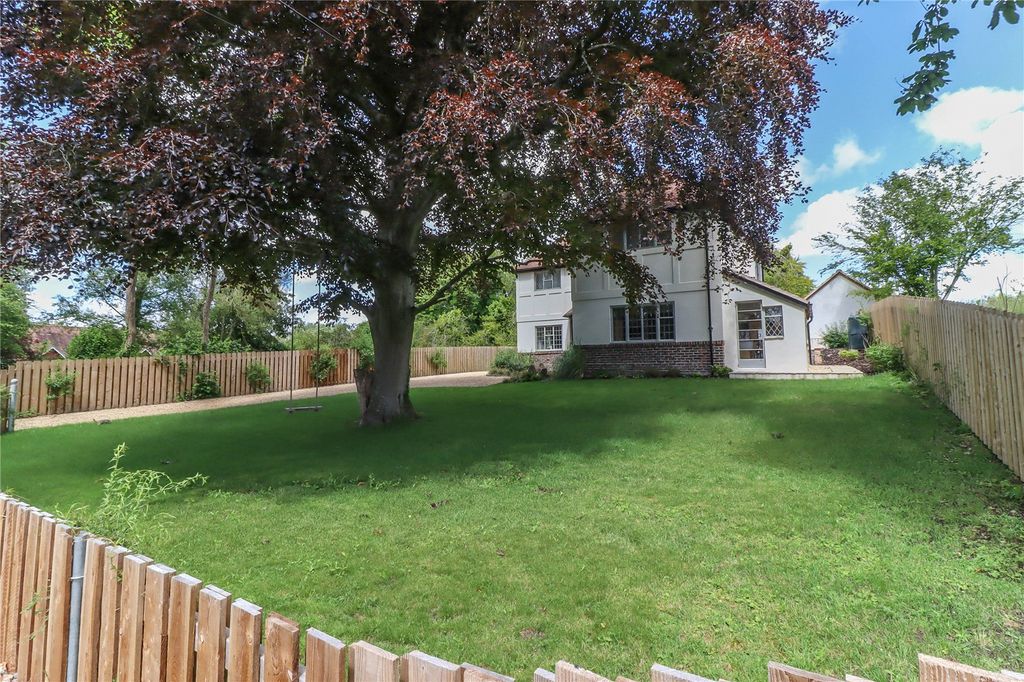 Property photo 3 of 22 Picture No. 34