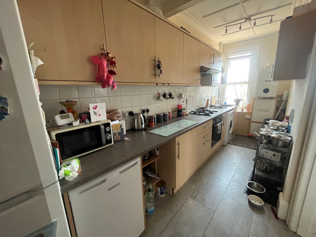 Property photo 3 of 13