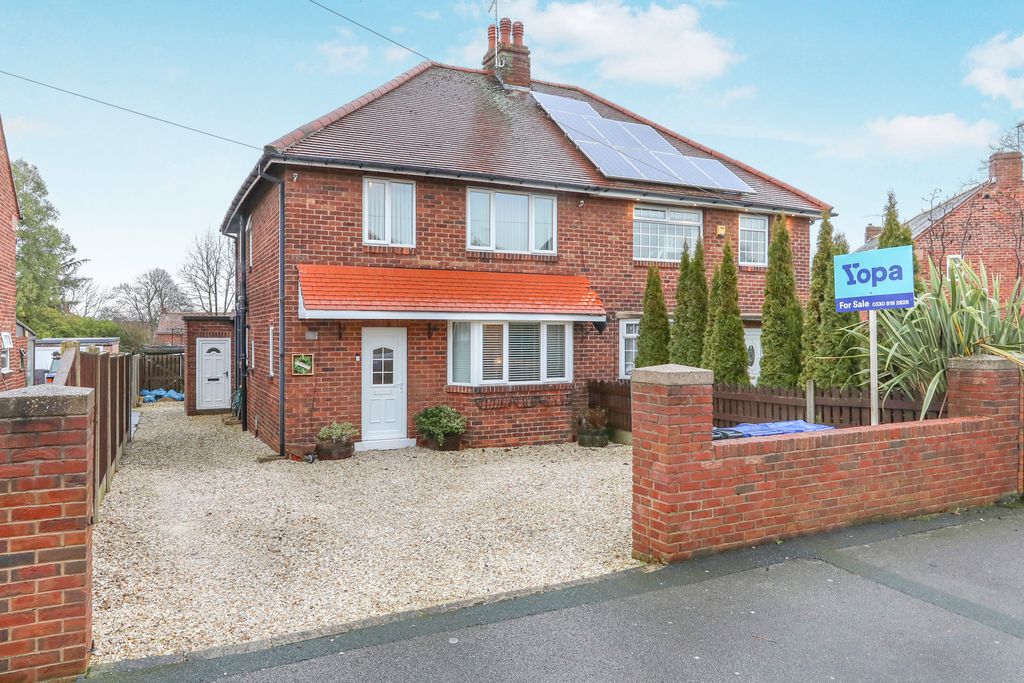 Property photo 1 of 17 8G9A3251