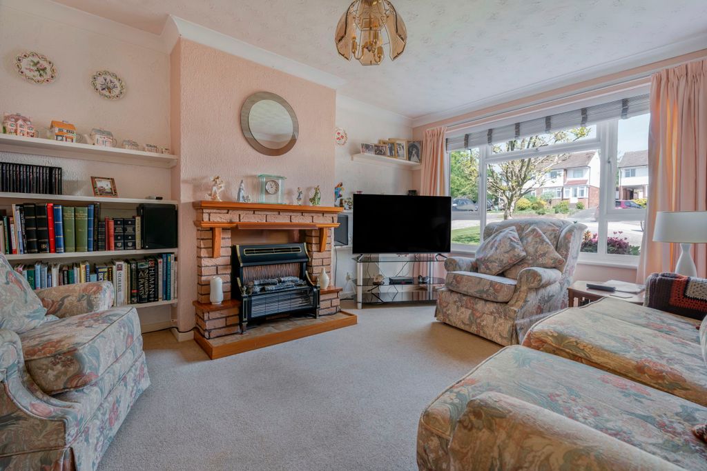 Property photo 3 of 14