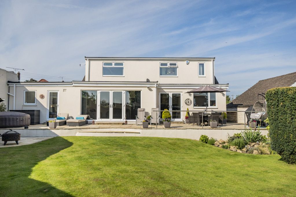 Property photo 1 of 51 Garden