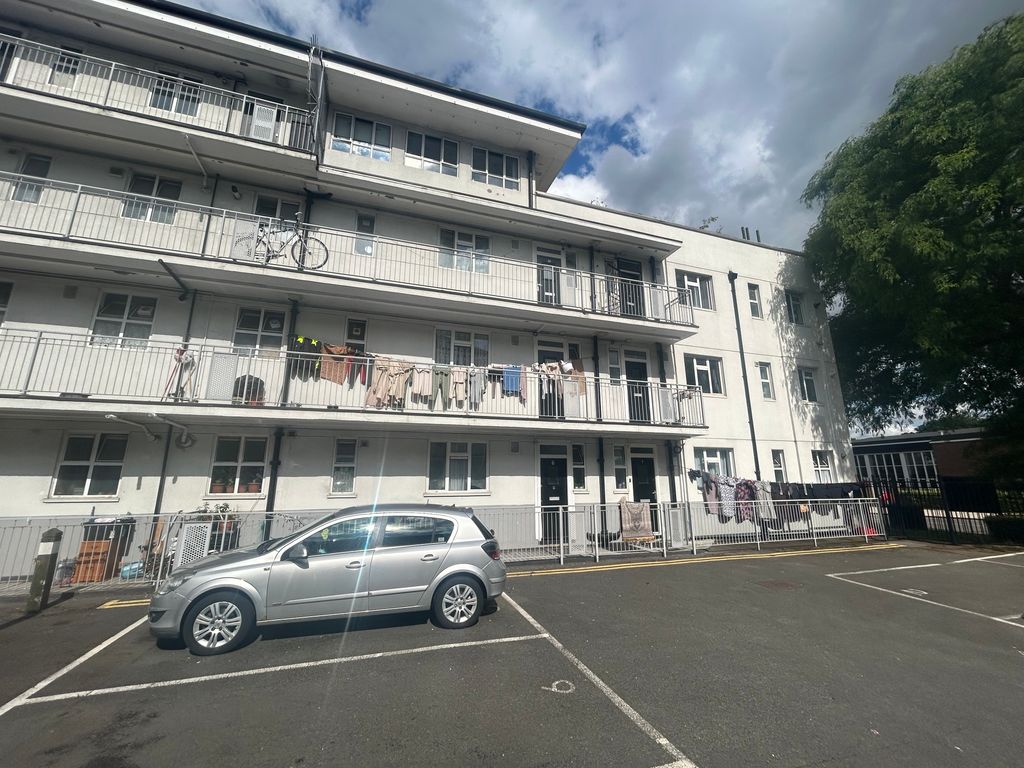 Property photo 1 of 7 Img_7806