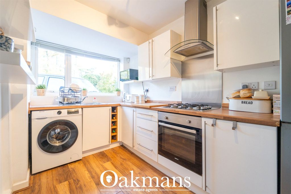 Property photo 2 of 26 Picture No. 16