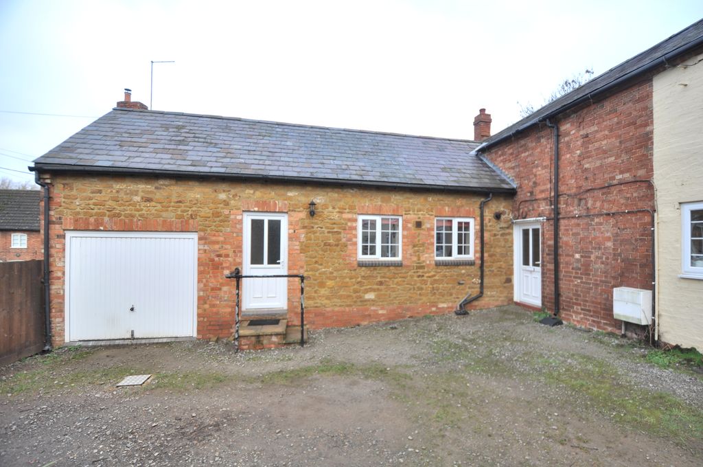 Property photo 1 of 13 Front