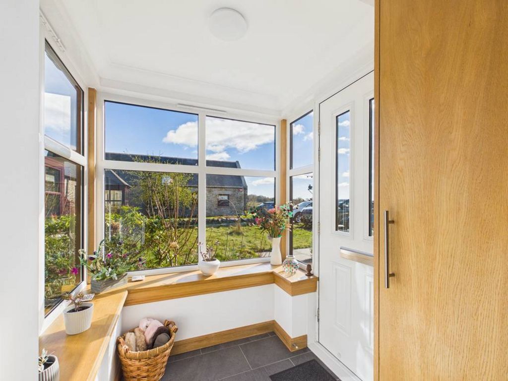 Property photo 3 of 47