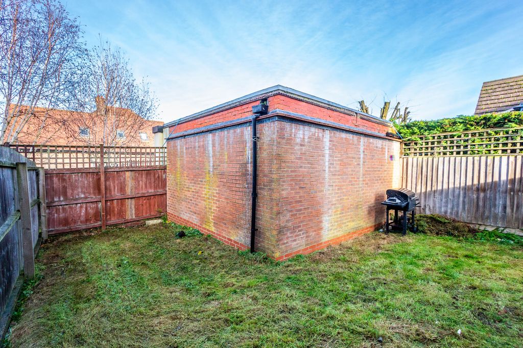 Property photo 3 of 11 Rear Garden