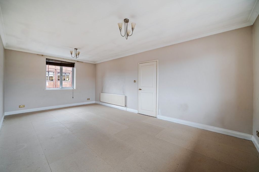 Property photo 3 of 7 Picture No. 08