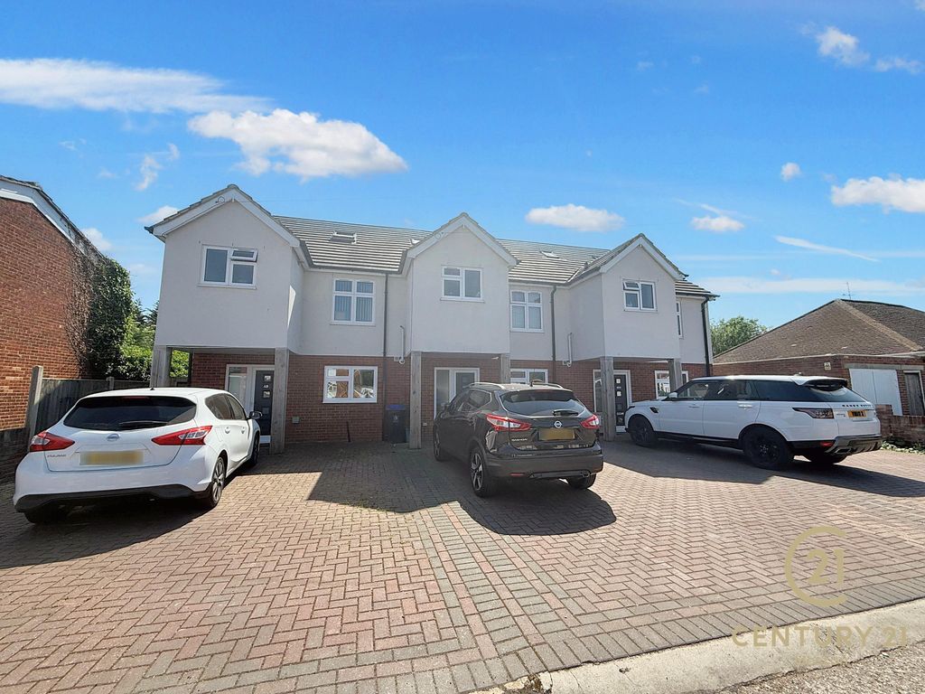 Property photo 1 of 26