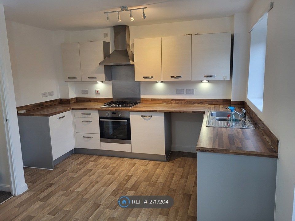 Property photo 2 of 2