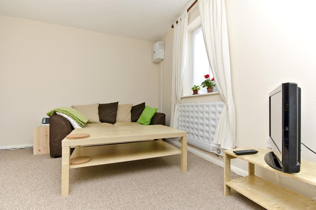 Property photo 3 of 6 Living Room View 2