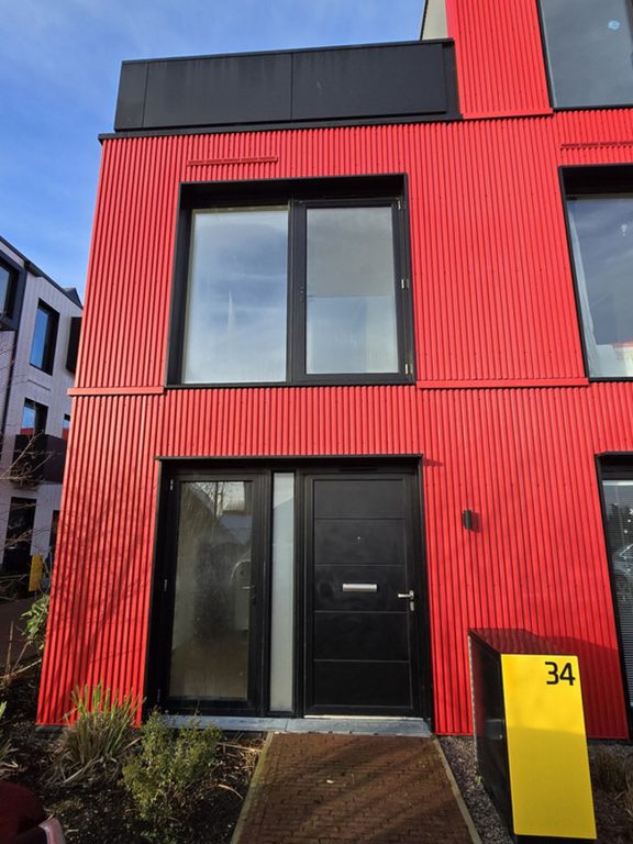 Property photo 1 of 11