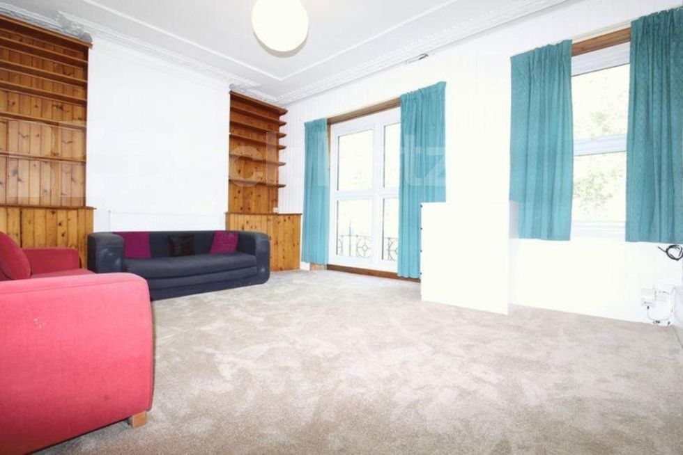 Property photo 2 of 6