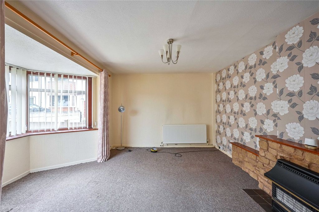 Property photo 3 of 24 Picture No. 16