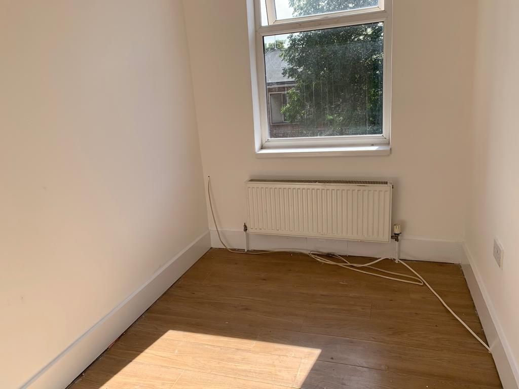 Property photo 3 of 9 Gallery