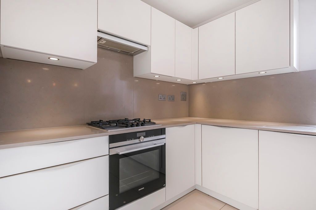 Additional image 6 of 3 bed flat for saleEastwick Lodge, Village Road, Enfield EN1