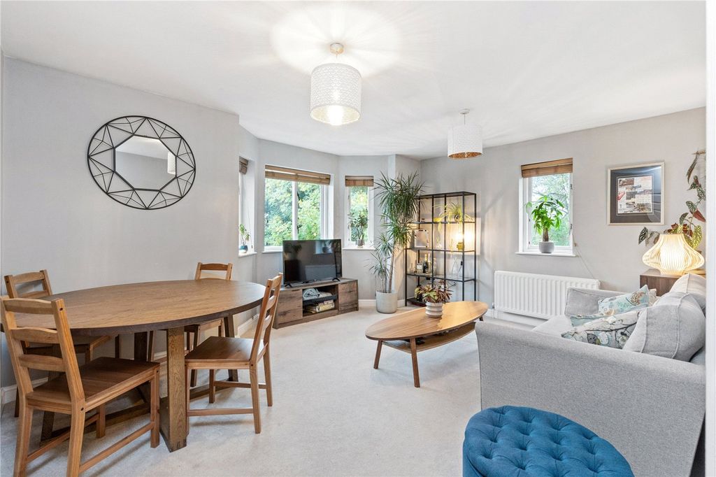 Property photo 2 of 11 Picture No. 04