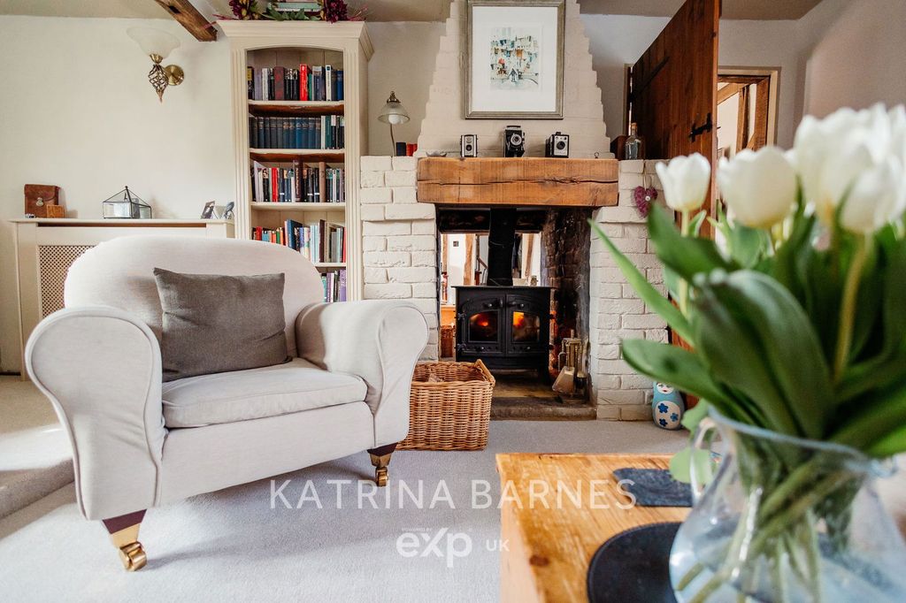 Property photo 2 of 52