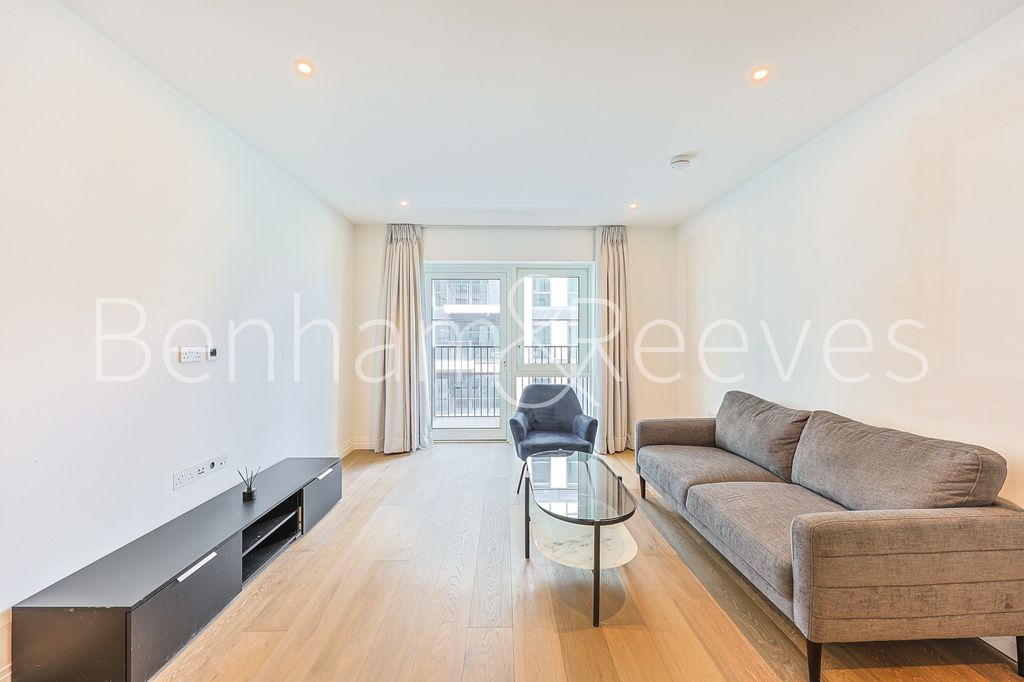 Property photo 1 of 19