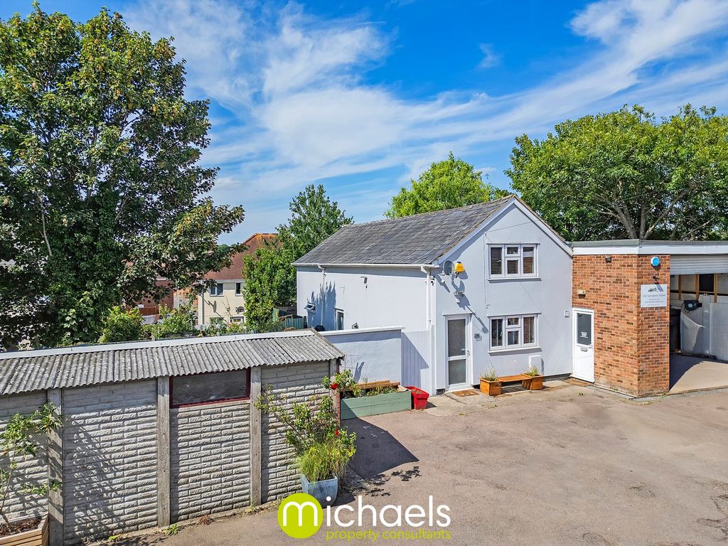 Property photo 1 of 16