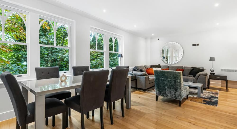 Property photo 2 of 11 2d13E6E90A8901370Bbb661Dd597026Db026F424.1000x545.