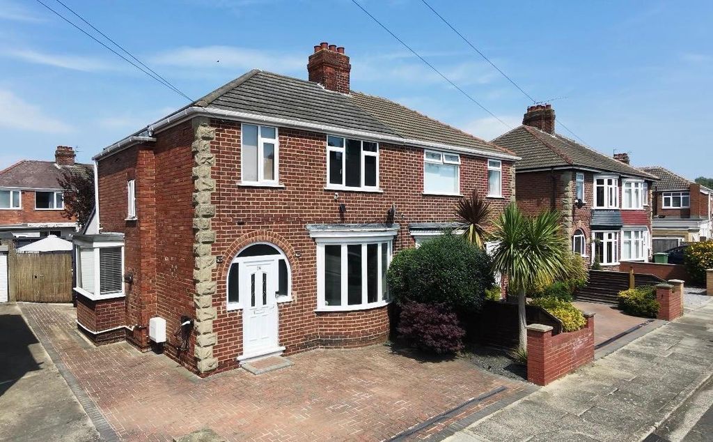 Property photo 1 of 25