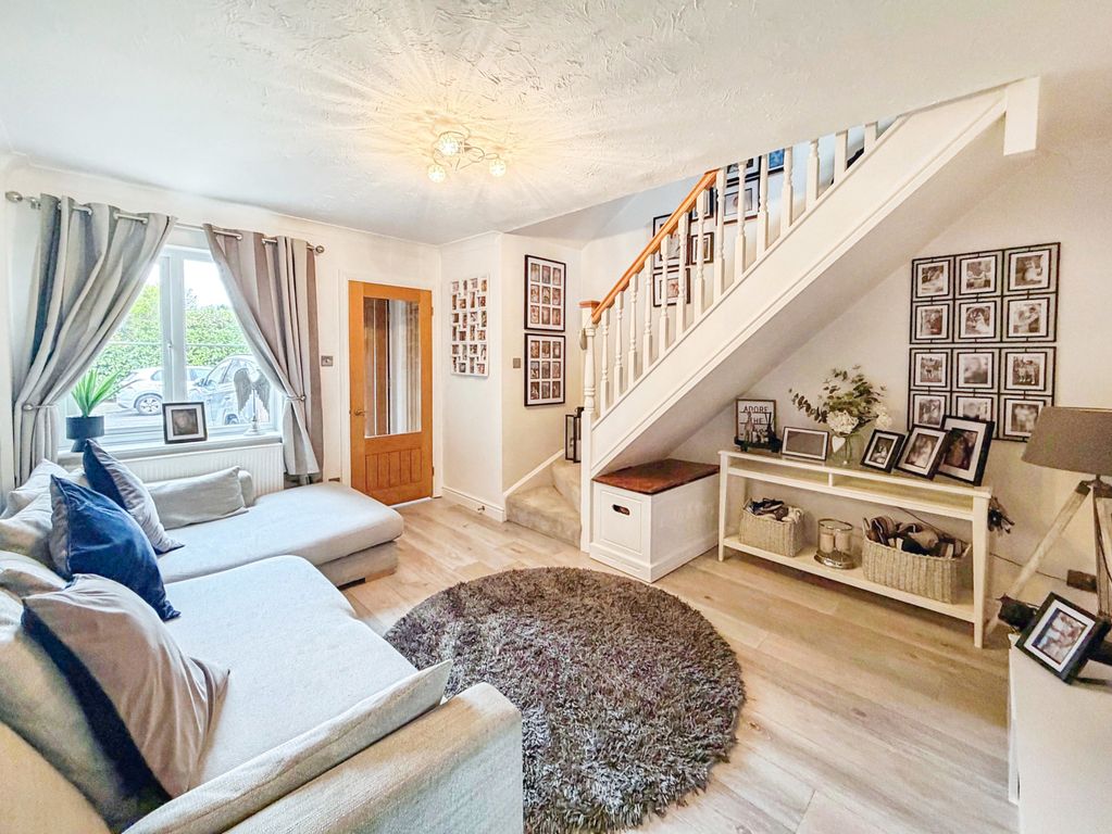 Property photo 3 of 12 Pbox-Img.Jpg
