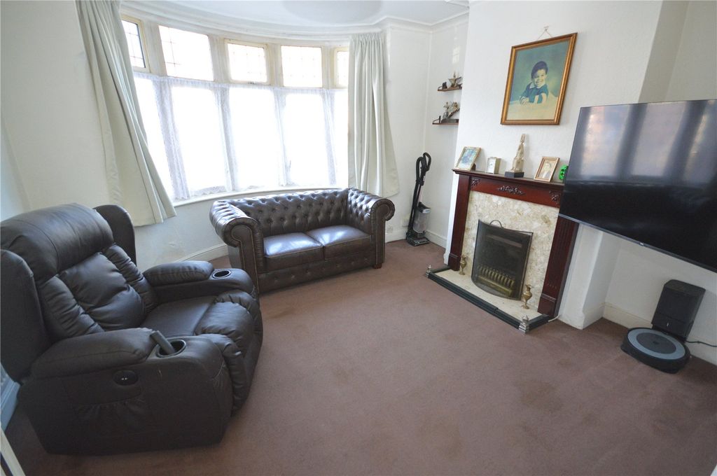 Property photo 2 of 11 Picture No. 04