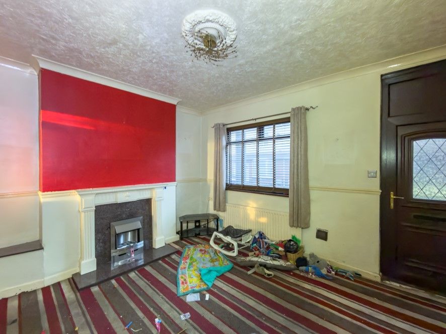 Property photo 3 of 18