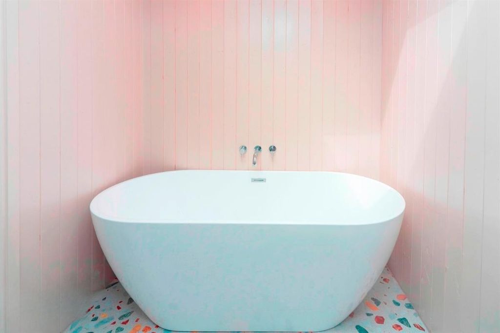 Property photo 2 of 7 Stylish Freestanding Bathtub With Pastel Tiles...
