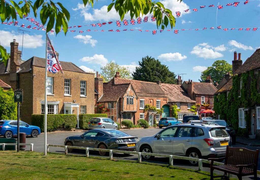 Property photo 2 of 10