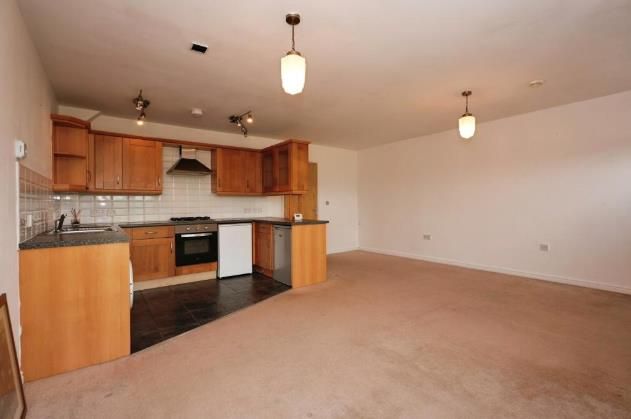 Property photo 2 of 9 Bedroom 1