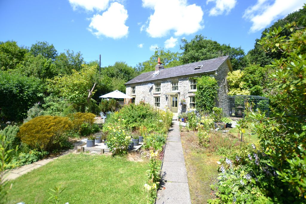 Property photo 1 of 24